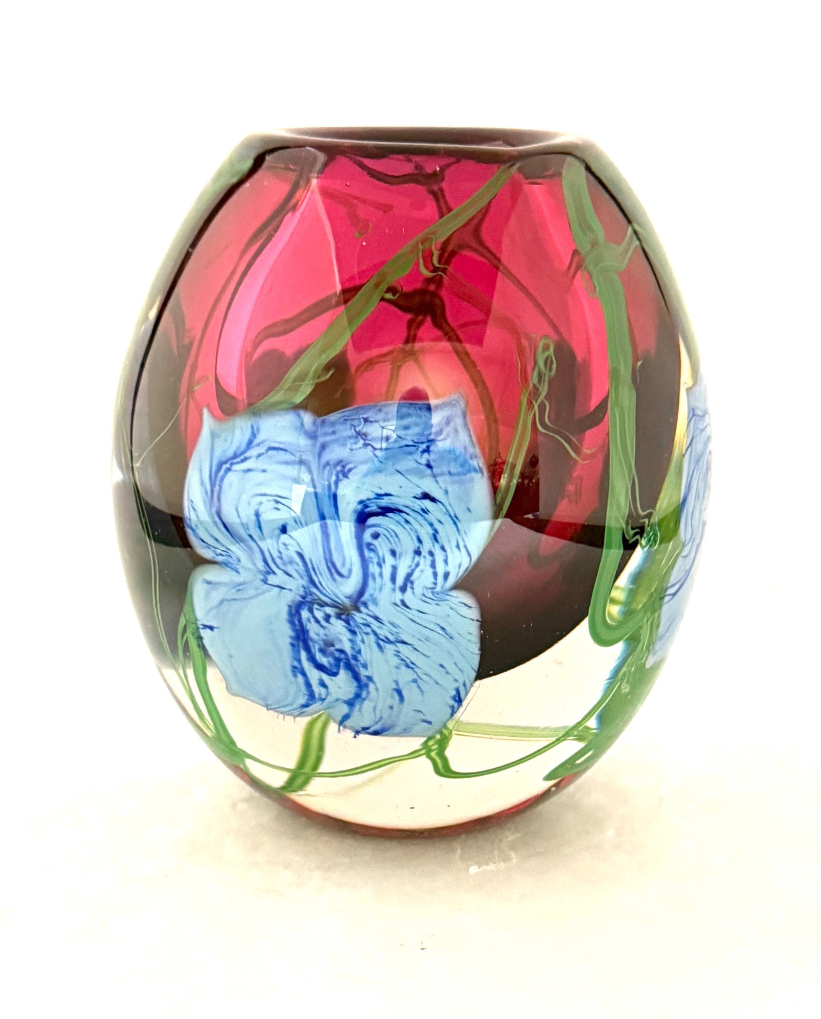 Contemporary Paperweight Vase (1 of 3)