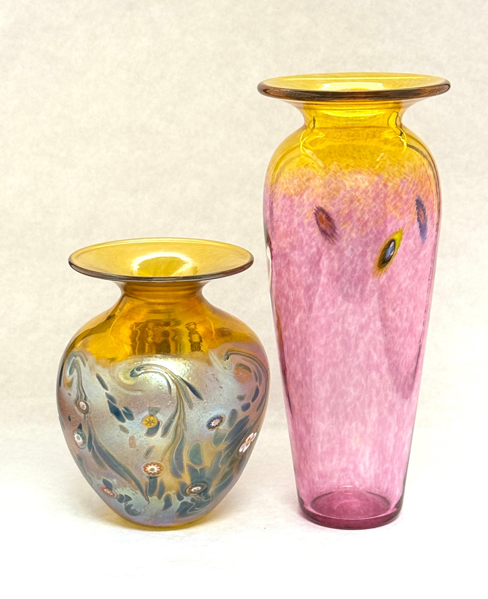 2 Hanson Art Glass Vases (1 of 6)