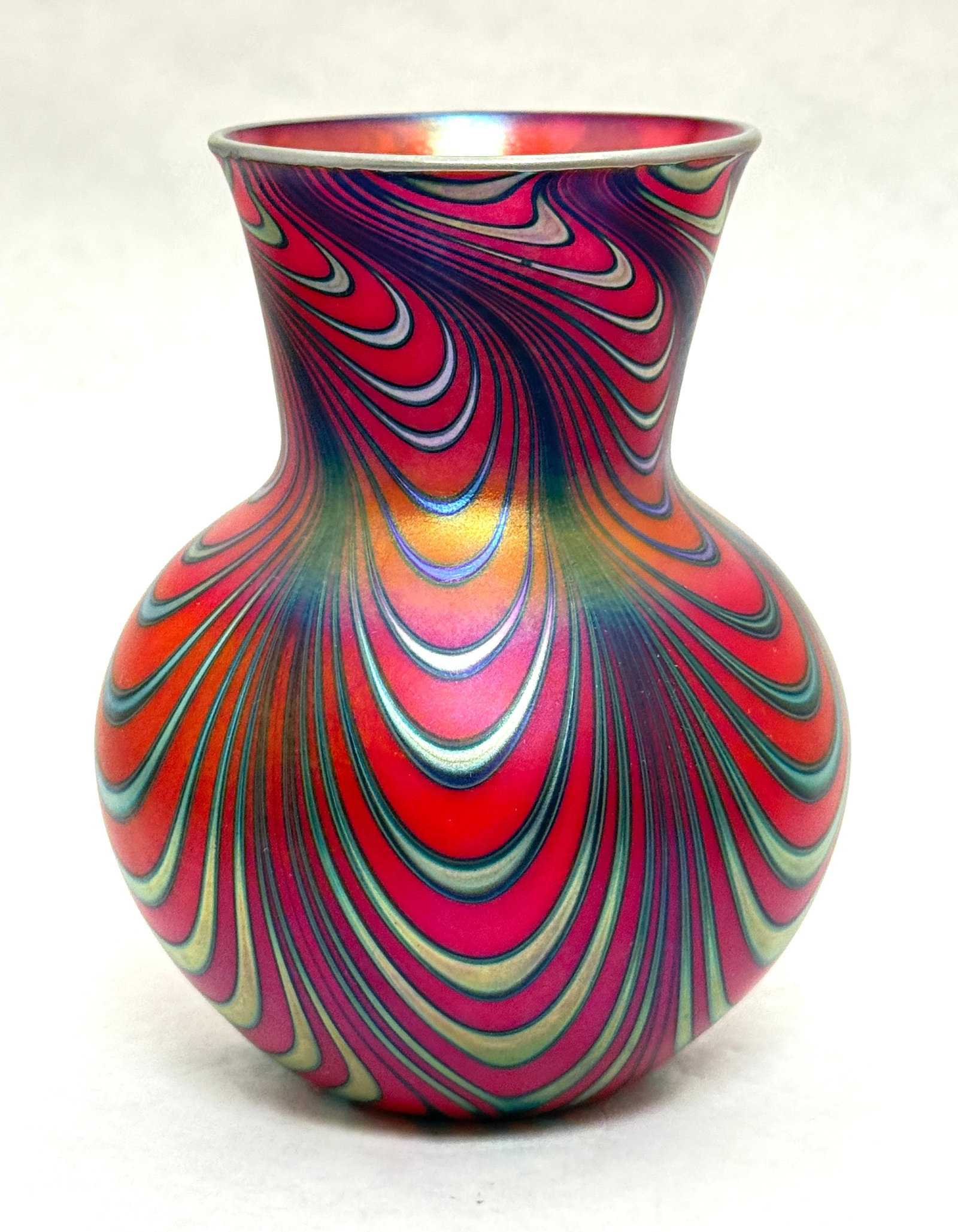 Charles Lotton Red Glass Vase (1 of 4)