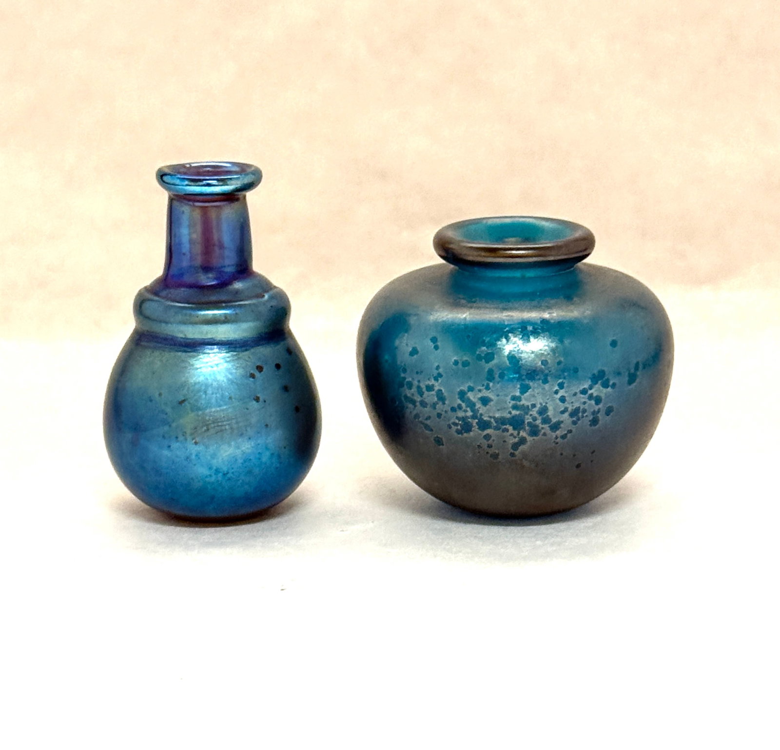 2 Iridescent Cabinet Vases (1 of 5)