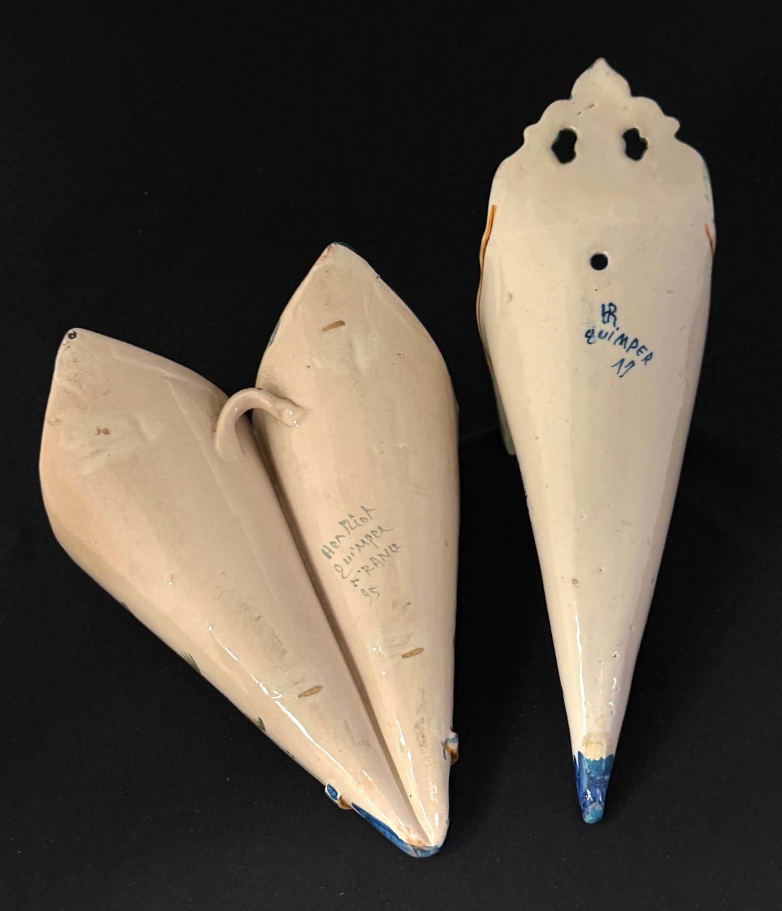 2 Quimper Cornet Wall Pockets - 4
