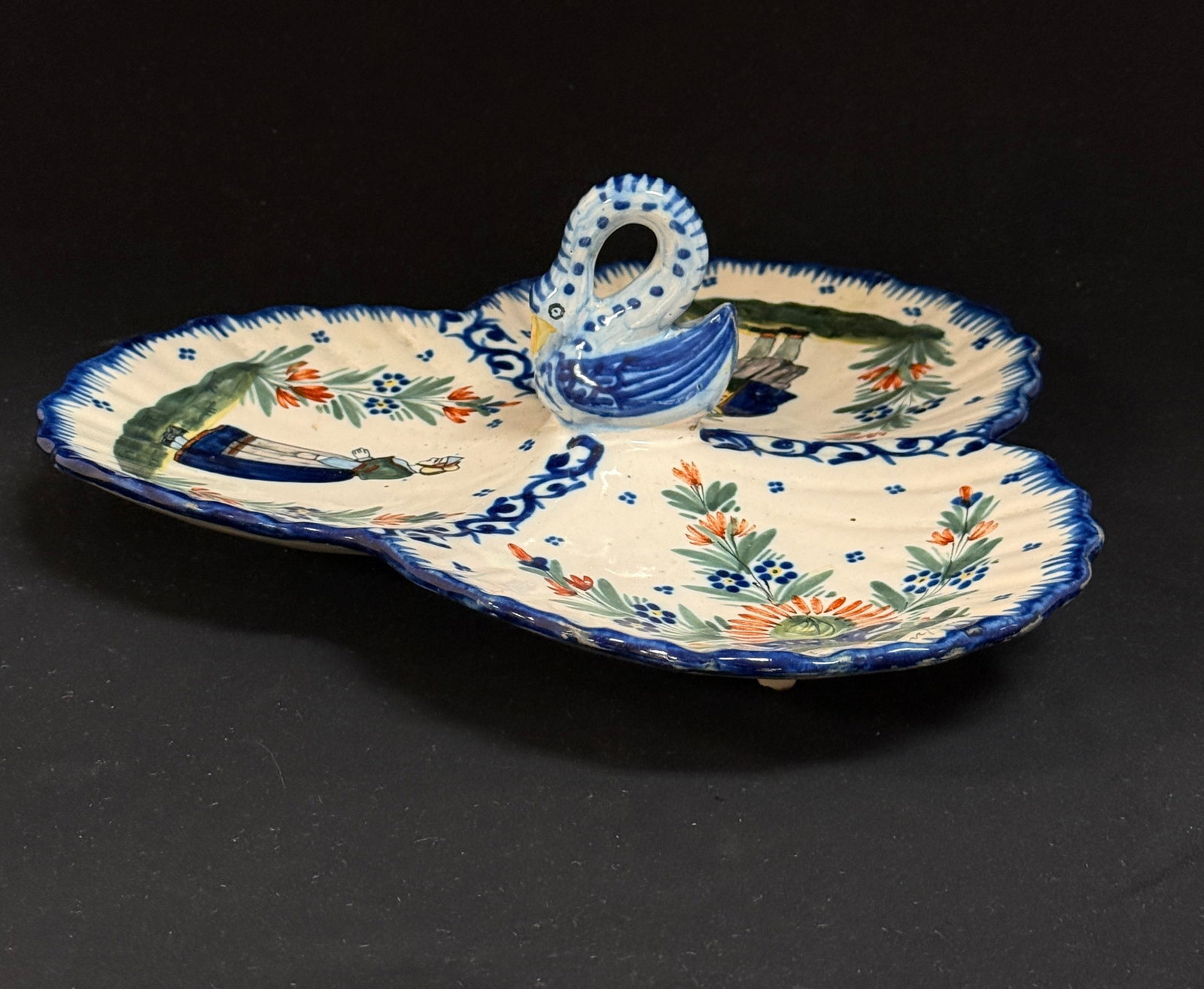 HR Quimper Shell Serving Tray - 2