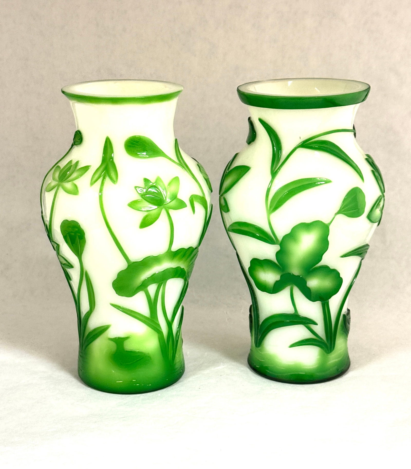 Pair Pekin Cameo Glass Vases (1 of 5)