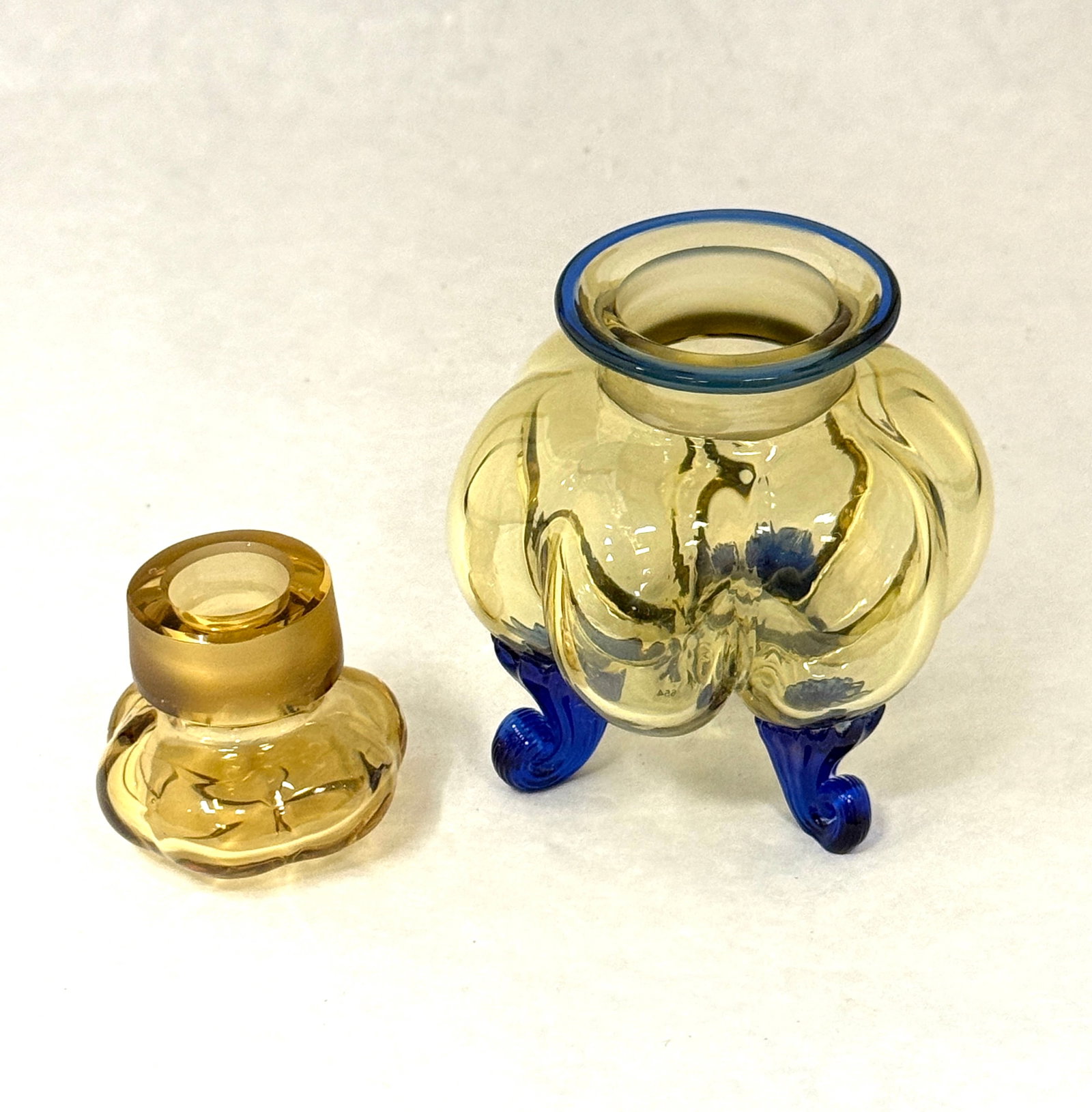 Steuben Three Footed Perfume - 3