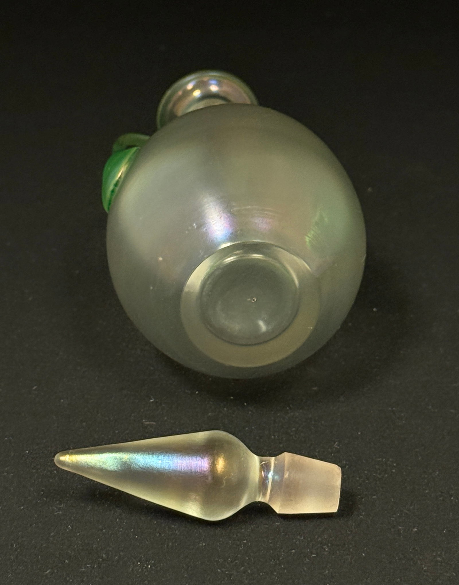 Steuben 2 Handle Perfume - 3