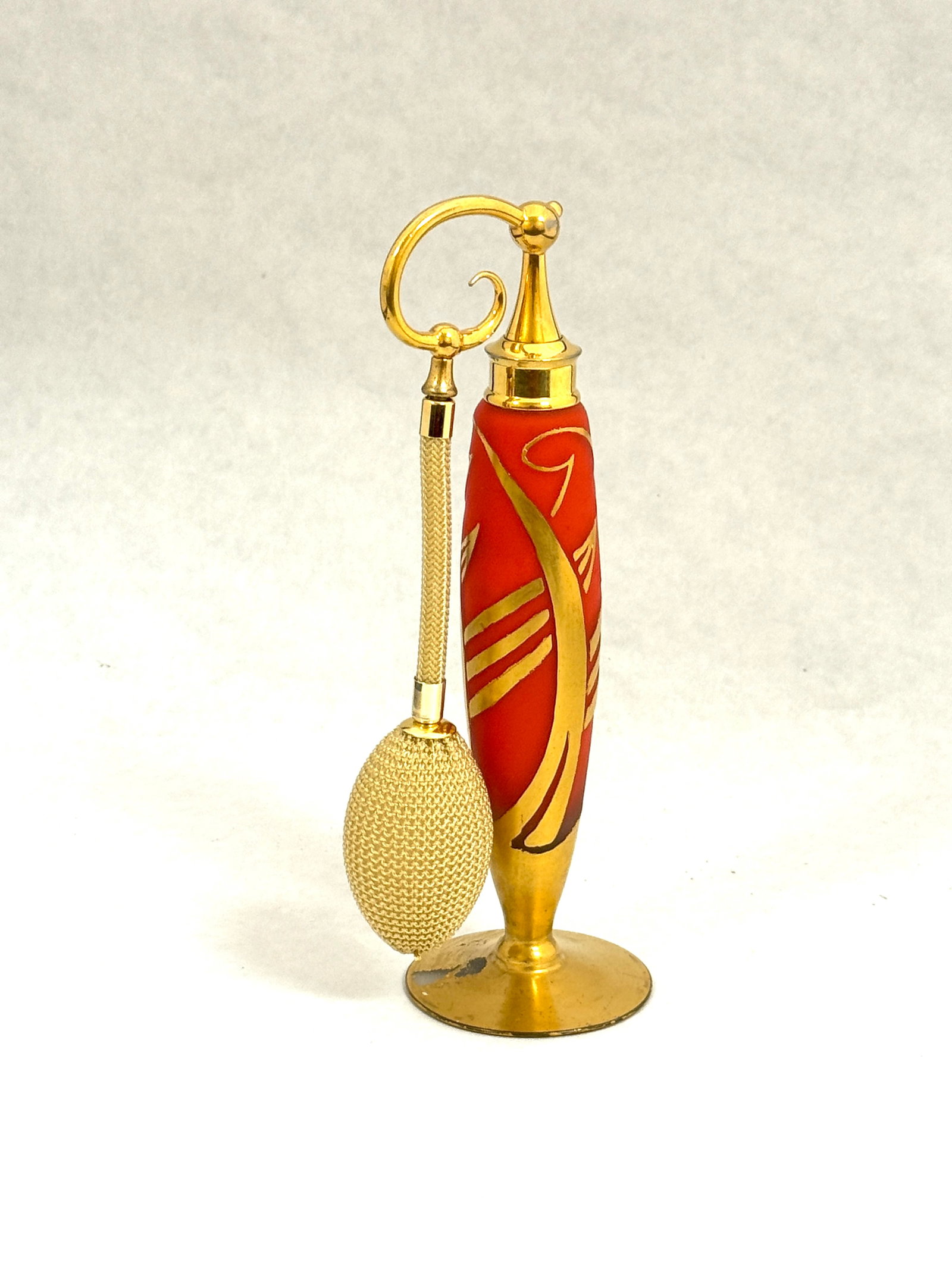 DeVilbiss Elegant Red Perfume - 2