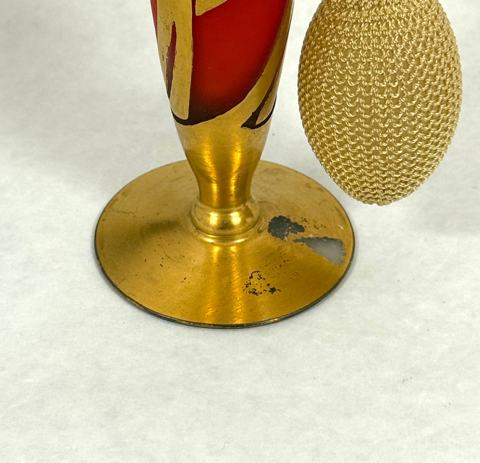 DeVilbiss Elegant Red Perfume - 5