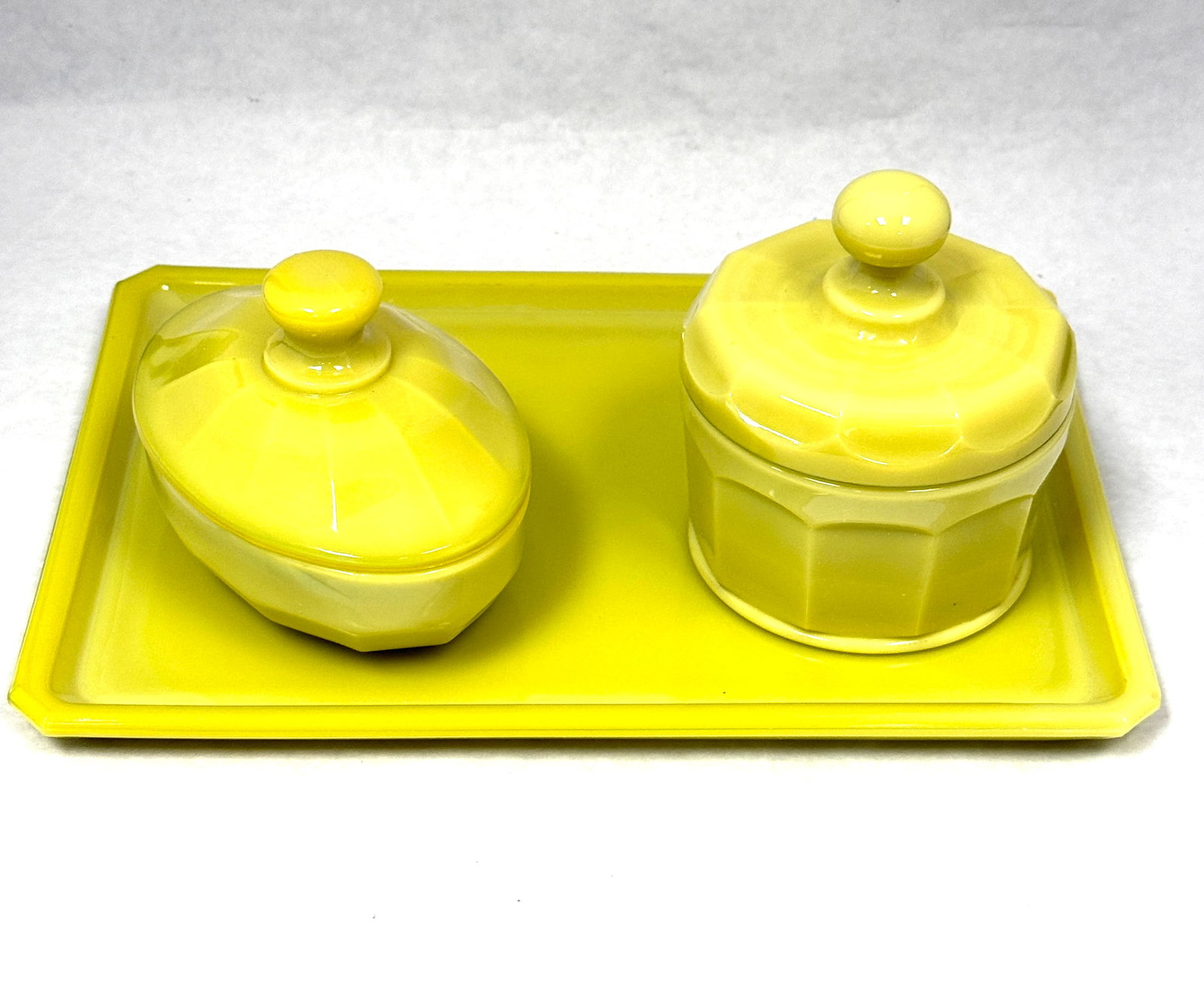 Cambridge Yellow Agate Bath Set - 2