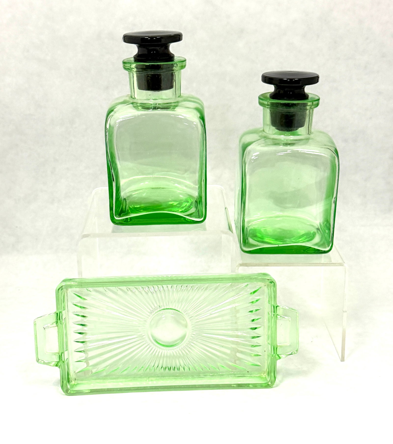 Cambridge Vaseline Bath Set - 4
