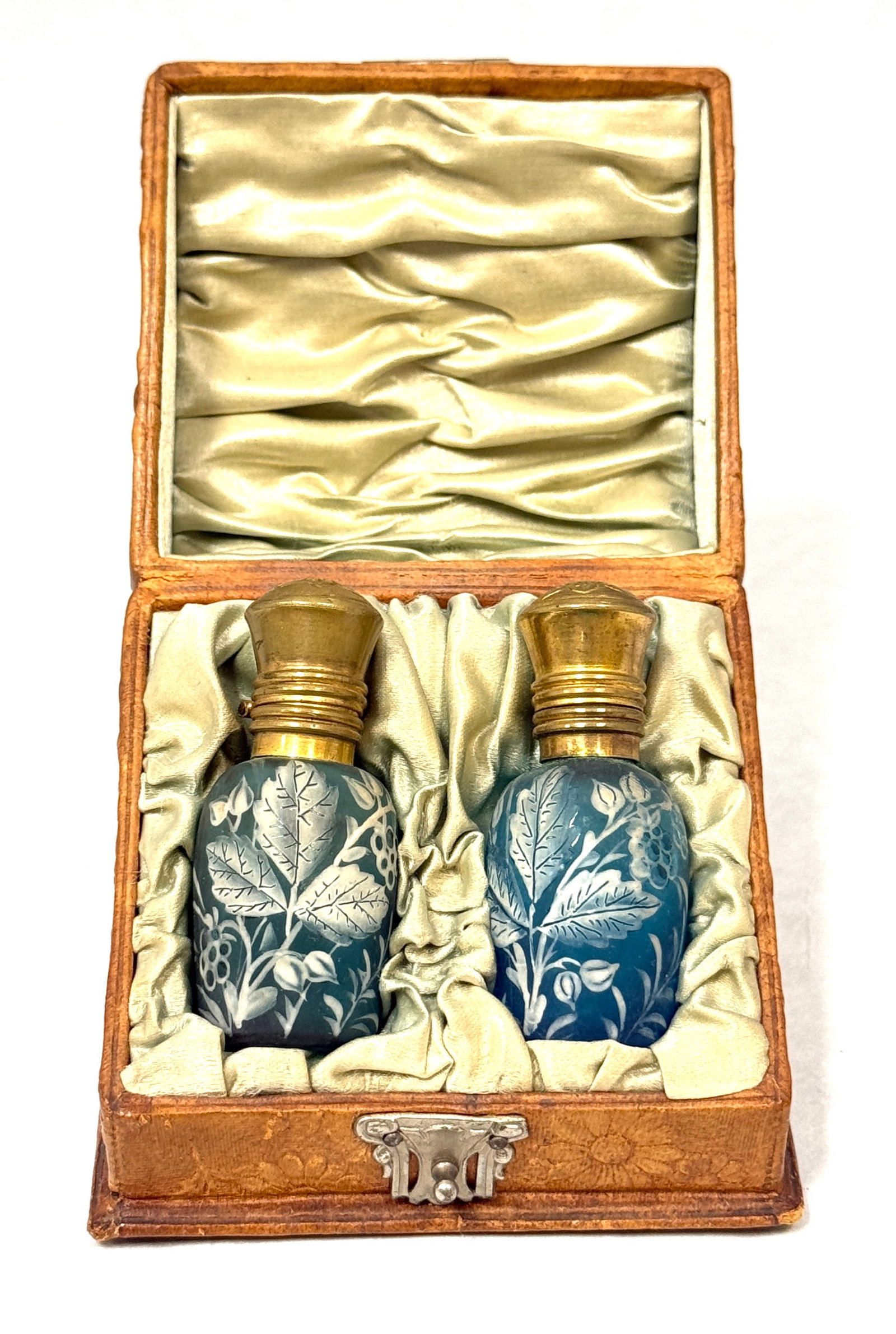 Box Set of Victorian Perfumes (1 of 5)