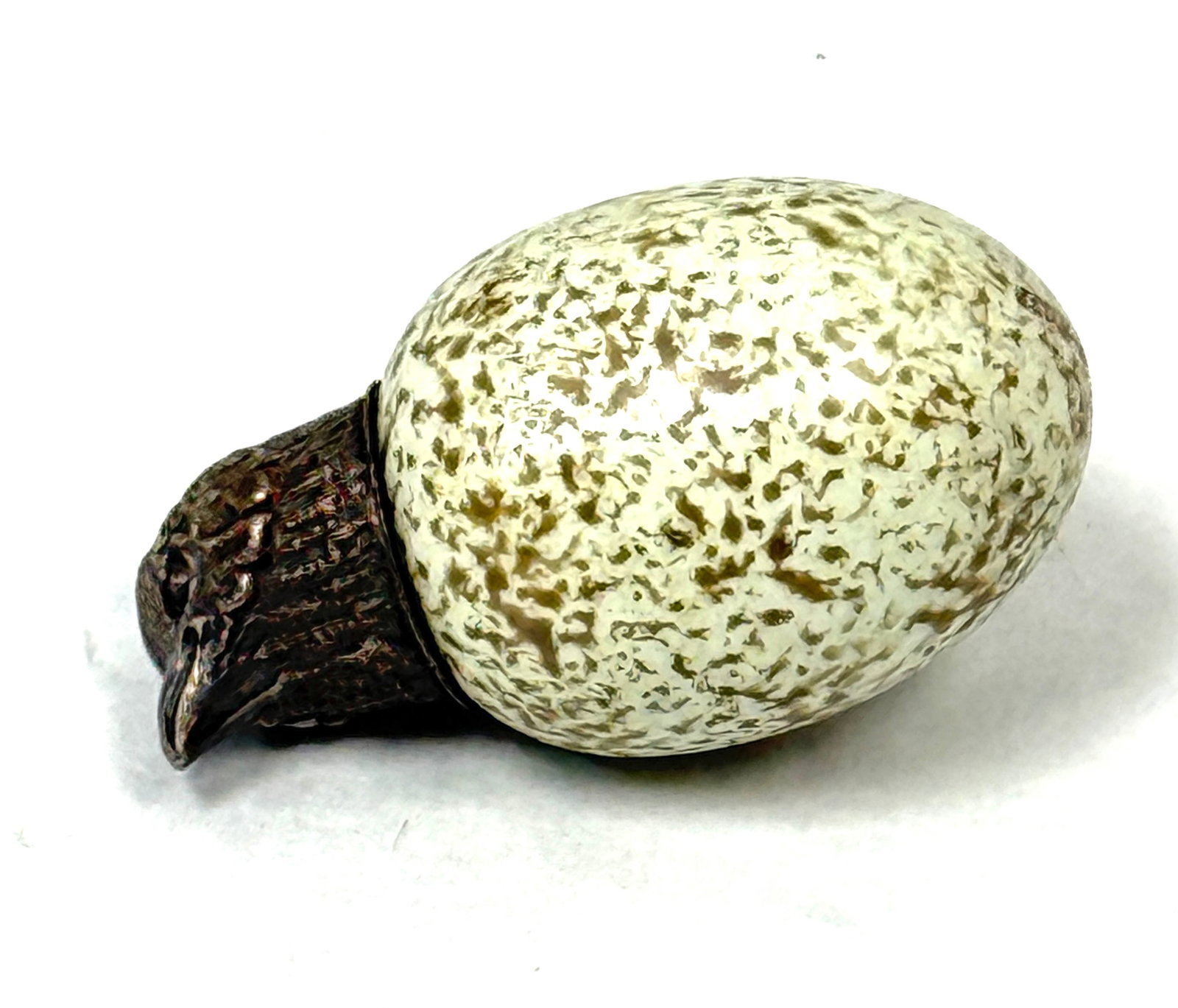 Rare Webb Egg Perfume: Rare Webb Egg shape perfume with a gold washed chick head, marked Rd#20772, 1 1/2" ht. CONDITION: no chips, cracks, repairs, or material defects found, Jaremos attempts to call any material flaw that
