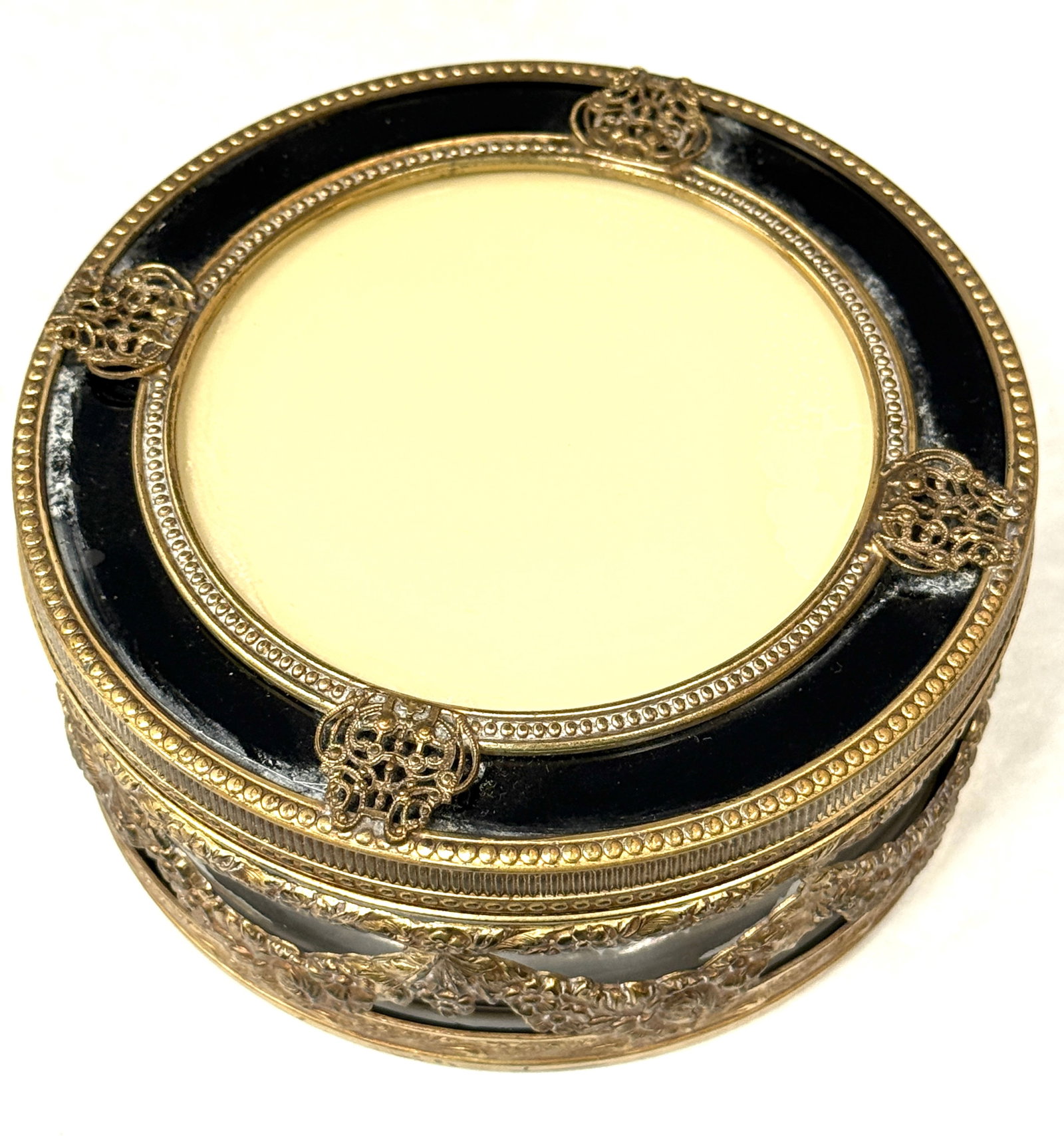 Apollo Ormolu Vanity box - 3