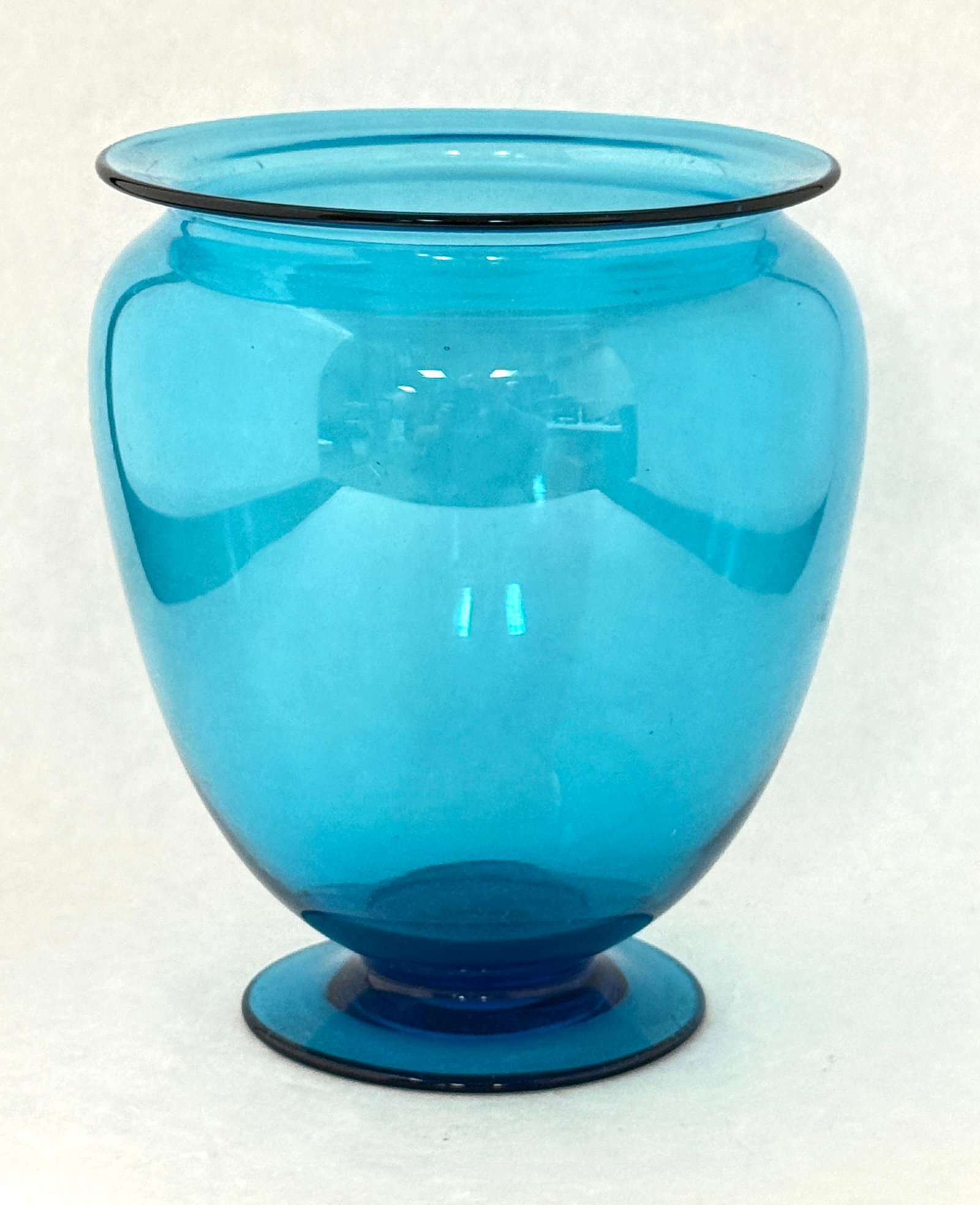 Steuben Celeste Blue Vase (1 of 4)