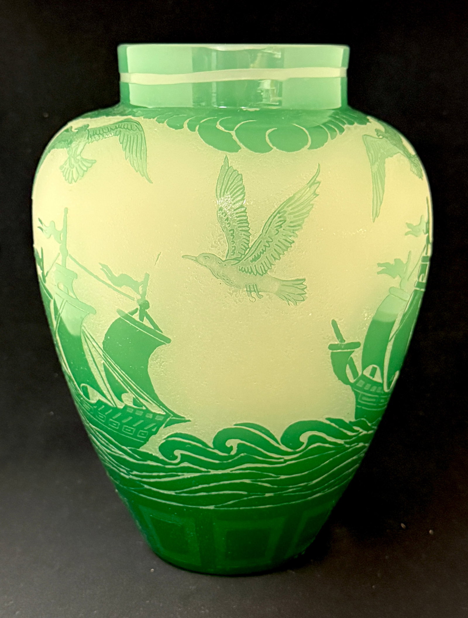 Steuben ACB Ship Vase - 4
