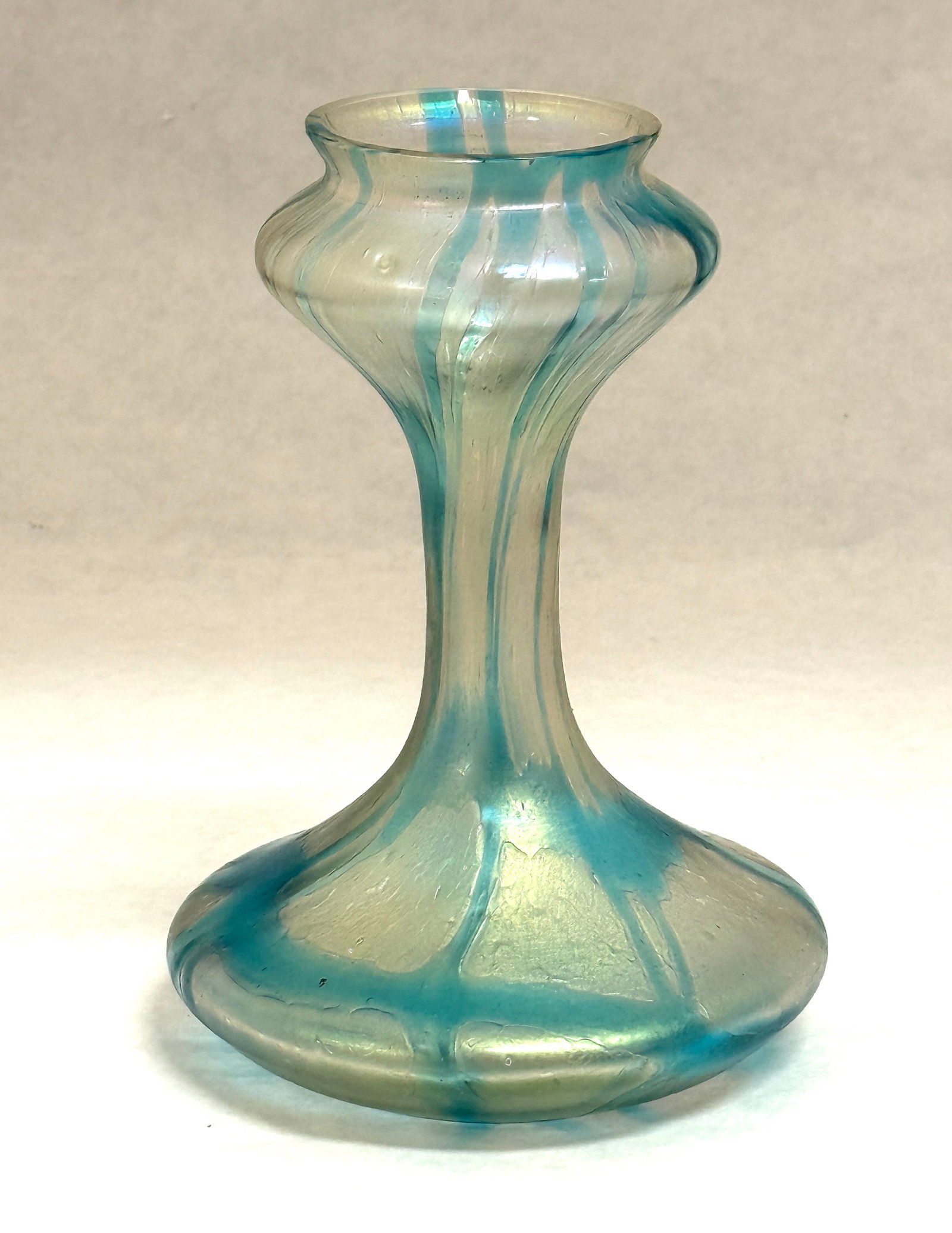 Kralik Oil Finish Vase: Kralik green oil finish vase; ht. 7 1/8". CONDITION: no chips, cracks, repairs, or material defects found, Jaremos attempts to call any material flaw that affects the price, but minor scratches and