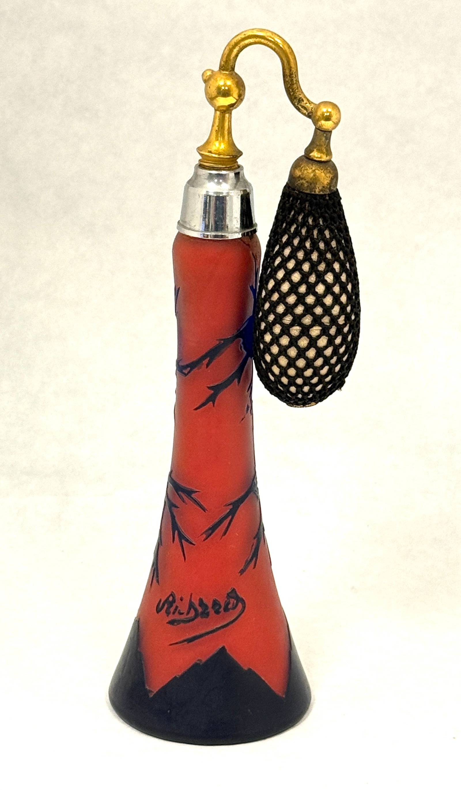 Richard Thistle Cameo Perfume: Richard rose cameo perfume atomizer decorated with a dark blue thistle, signed in cameo Richard, 8" ht. CONDITION: no chips, cracks, repairs or material defects found, Jaremos attempts to call any mat