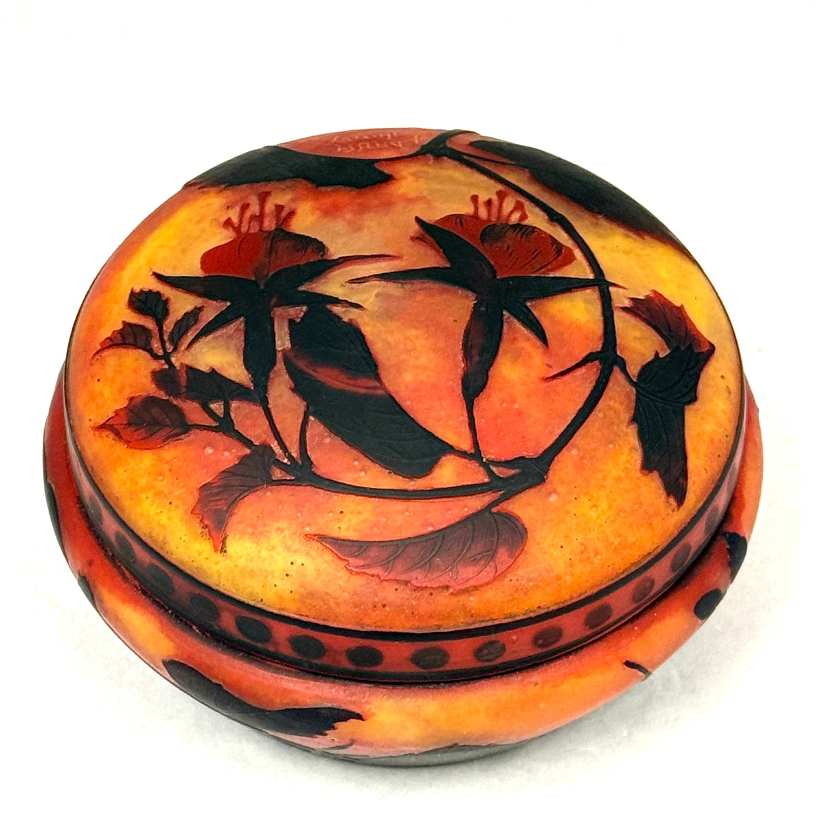 Daum French Cameo Vanity Box (1 of 5)