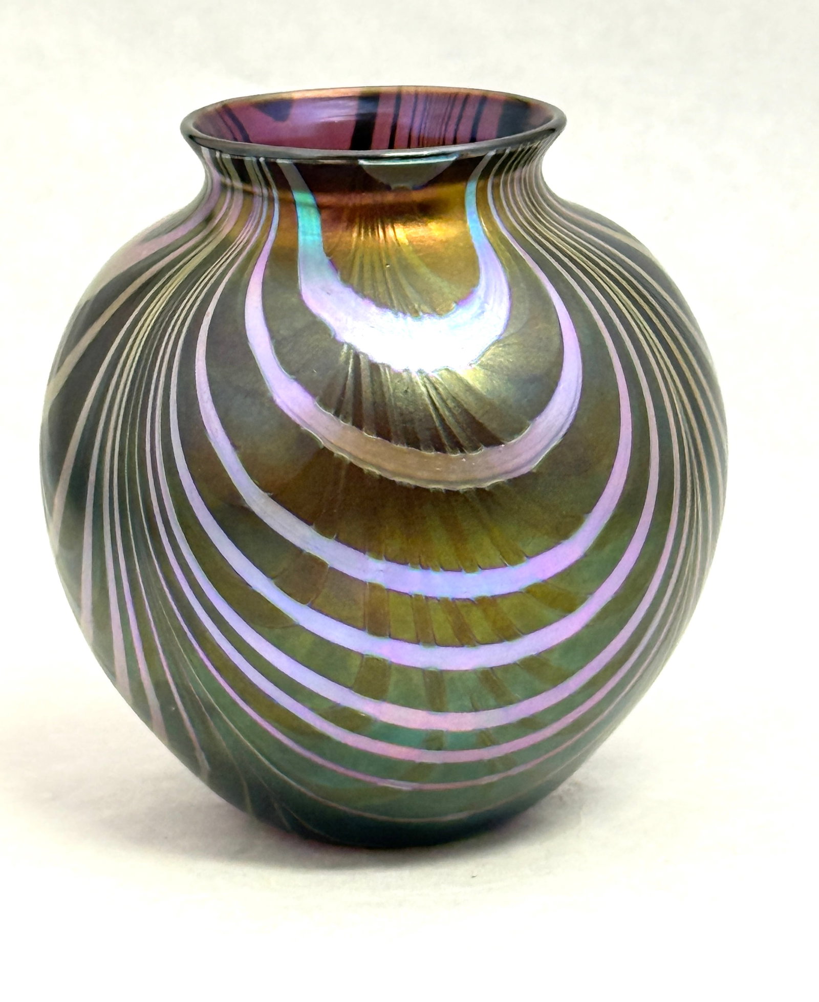 Charles Lotton Glass Orb: Charles Lotton purple orb decorated with gold drag loops, signed Lotton 1973, 4 3/4" ht. NOTE: Collection of Joan Allen Walker, an early collector of Lotton Glass and purchased items exclusively from