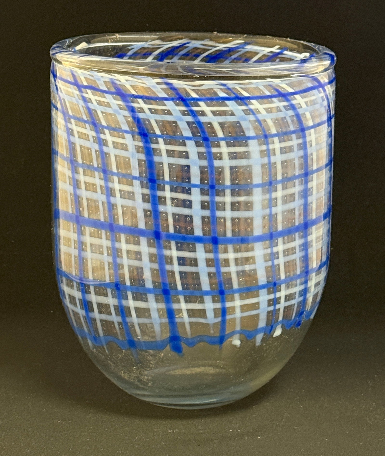 Gary Beechum Glass Vase: Gary Beechum Textile Series glass vase, wide cylindrical from in clear glass with a blue and white cross hatch pattern, signed Beechum Textile Vessel 1988, 9 1/2" ht CONDITION: no chips, cracks, repai