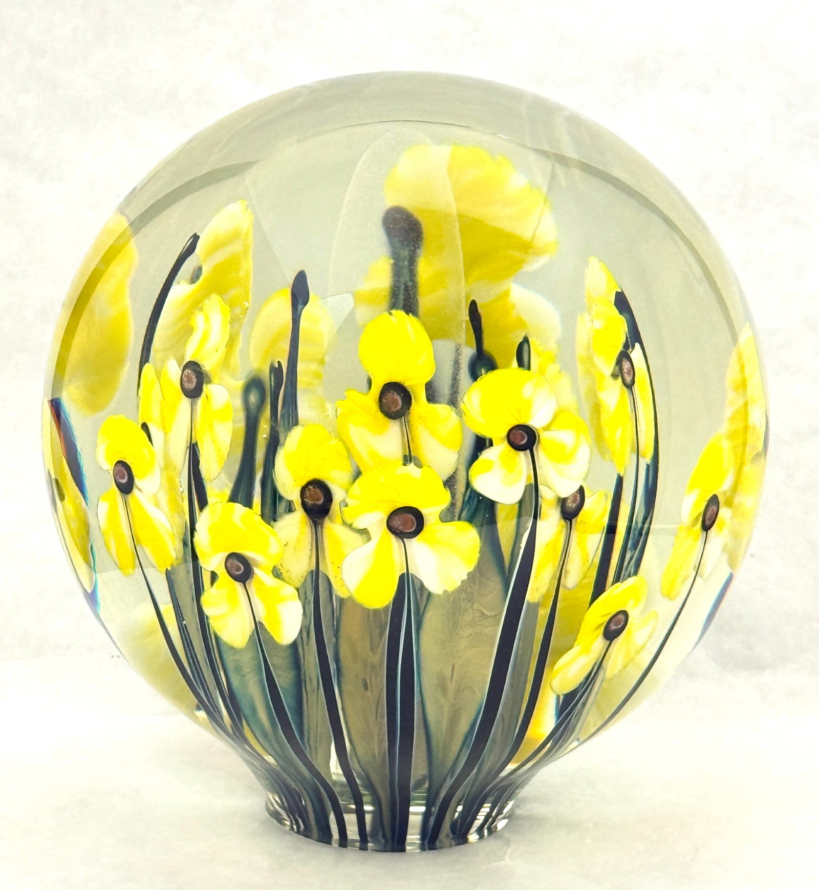 Massive John Lotton Glass Orb: John Lotton massive glass orb in translucent glass decorated with rows of yellow daffodils, signed John Lotton 1998, diameter 9". CONDITION: no chips, cracks, repairs, or material defects found,