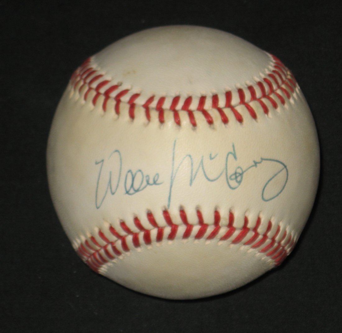 Willie McCovey autograph baseball,: Official National League ball A Bartlett Giamatti President, from a long time collection
