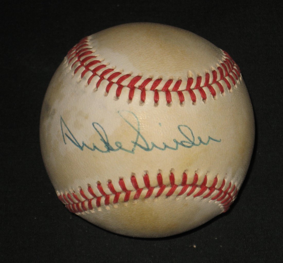 Duke Snider autograph baseball,: Official National League ball A Bartlett Giamatti President, from a long time collection bought at Lelands.