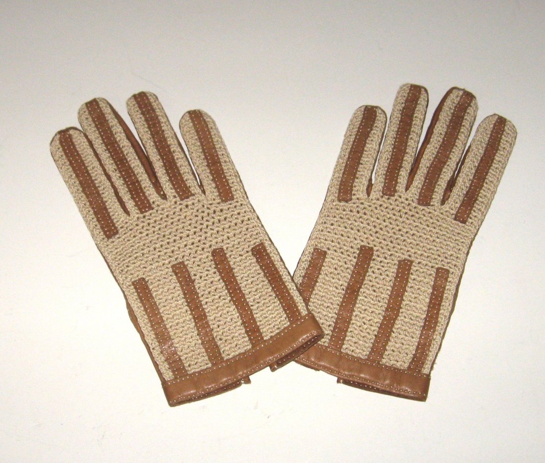 Hermes driving gloves,: brown leather and tan mesh gloves, marked on the interior Hermes, medium ladies.