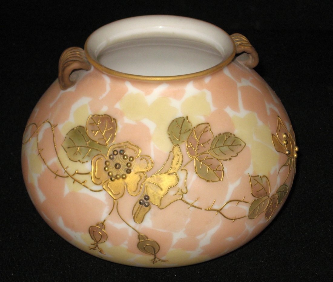 Mt Washington Crown Milano vase, (1 of 4)