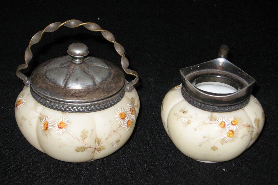 Smith Brothers creamer and sugar, (1 of 5)