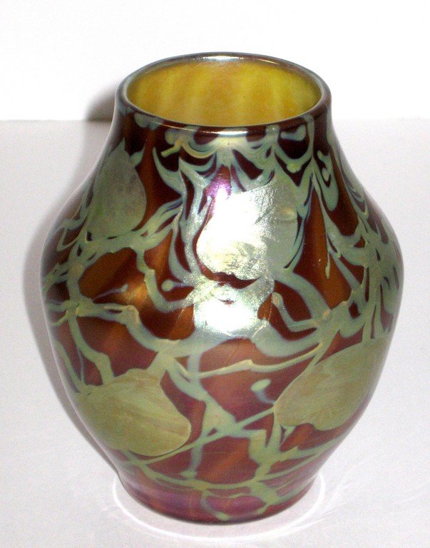 Contemporary red art glass vase, (1 of 5)