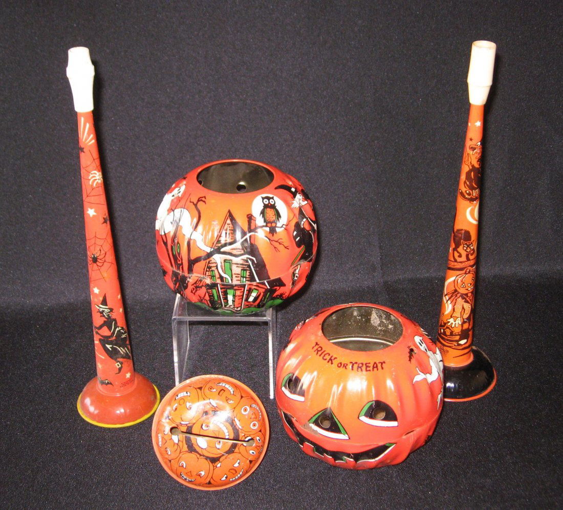 Five 1950's Halloween tin items, (1 of 5)