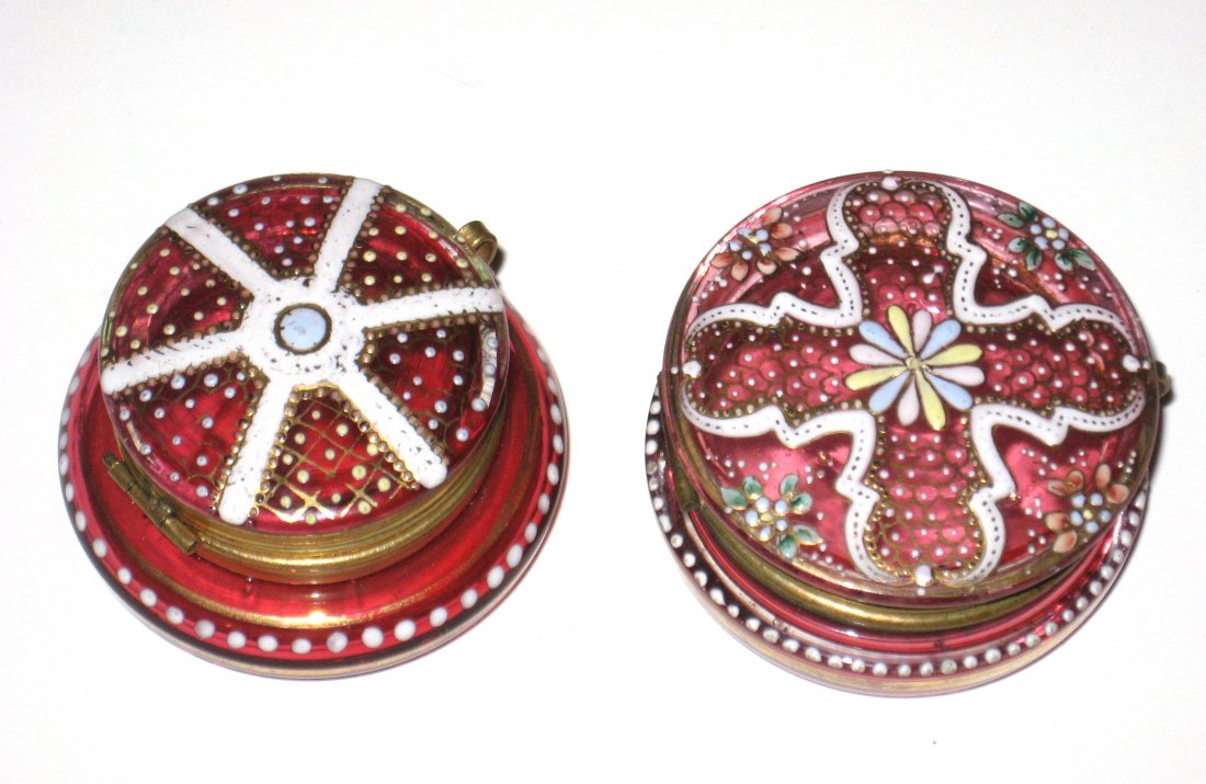 Two Moser cranberry glass pill boxes, (1 of 4)