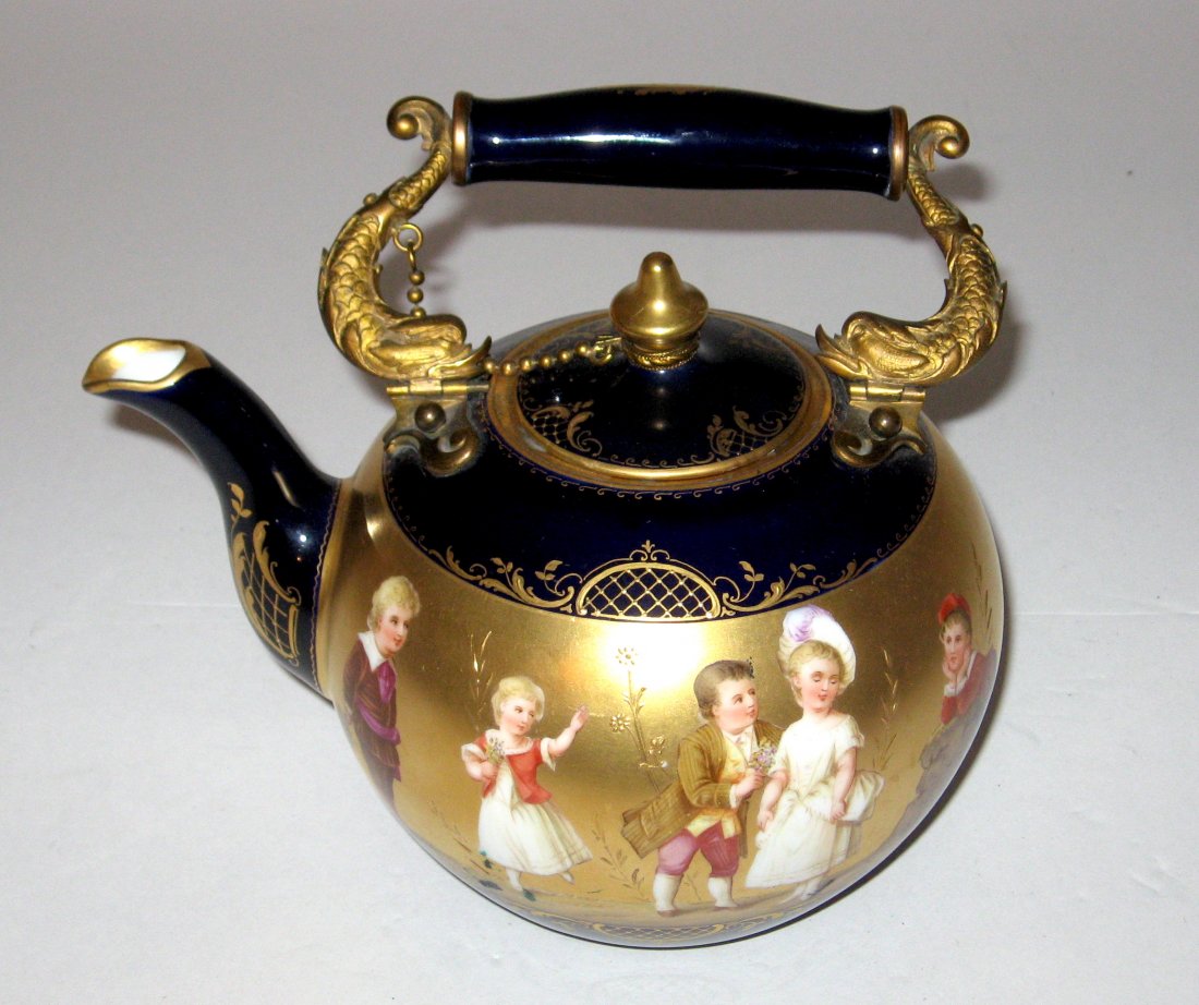 Royal Vienna porcelain tea pot, (1 of 4)