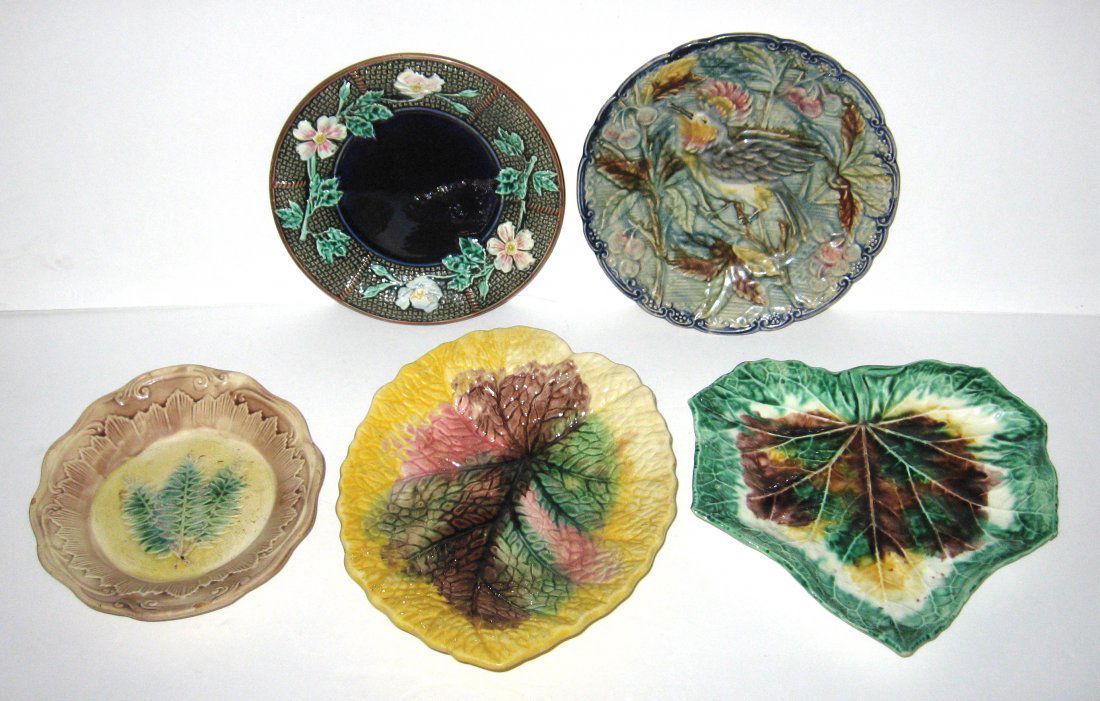 Five Majolica plates (1 of 5)