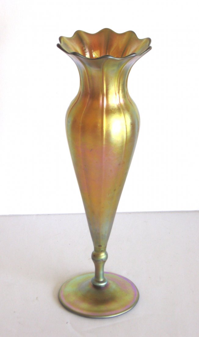 Steuben gold Aurene flower form. (1 of 6)