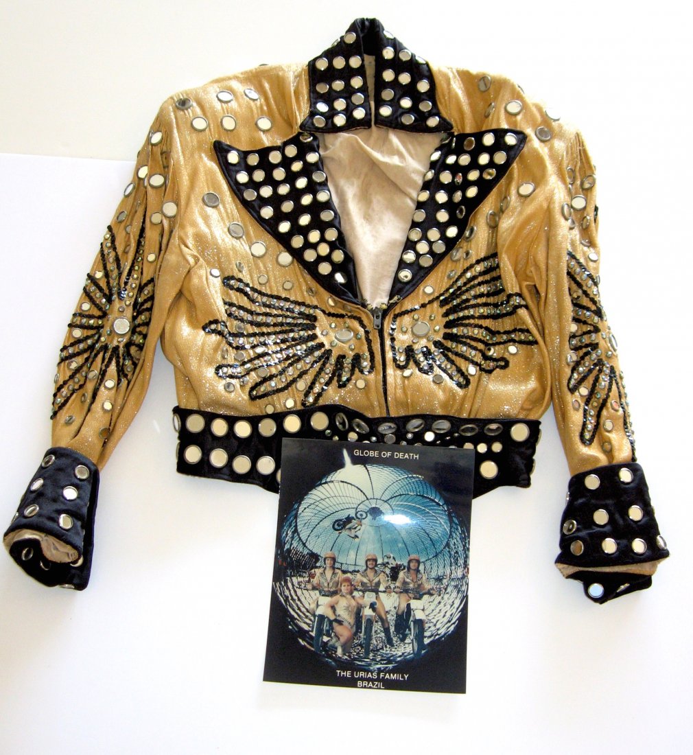 Original Ringling/Barnum Bros circus costume (1 of 3)