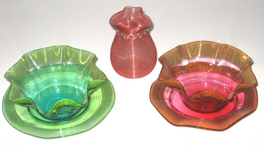 Three piece grouping of Lutz glass, (1 of 5)