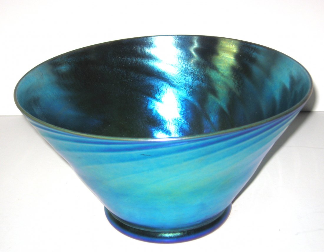 Steuben blue Aurene center bowl, (1 of 5)