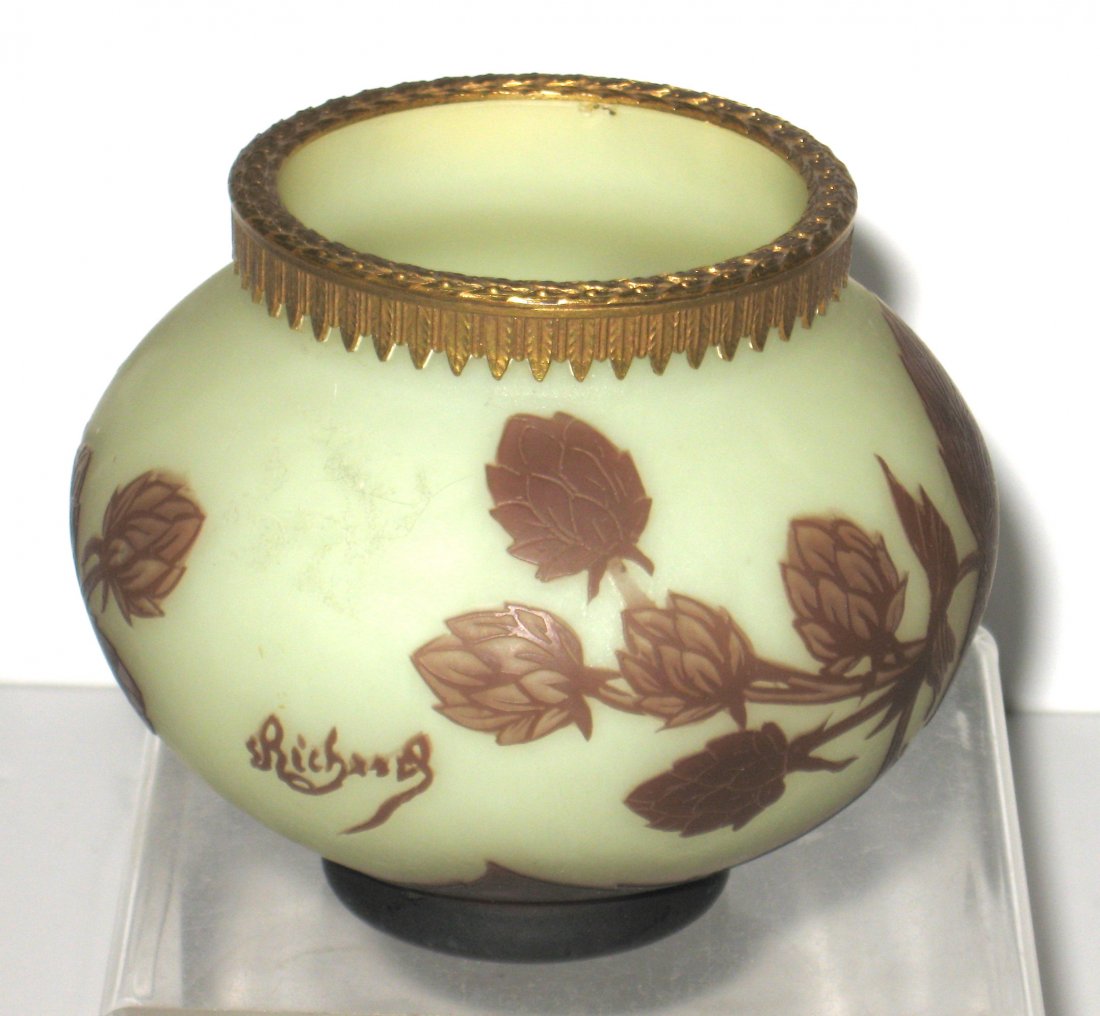 Richard French cameo vase, (1 of 4)