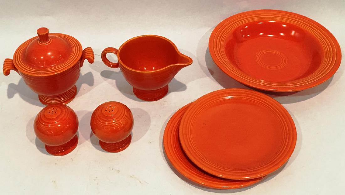 7 VINTAGE FIESTAWARE CARAFE RED: SALT AND PEPPER SHAKERS, CREAM AND SUGAR WITH LID, SOUP BOWL, 2 PLATES