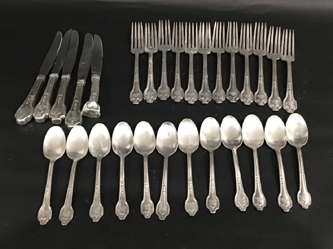 THE FOUNTAIN BLEAU HOTEL SILVERWARE SET: 29 PIECES, 12 SPOONS, 12 FORKS, 5 KNIVES, ONE KNIFE IS AS IS, SEE PHOTO, INTERNATIONAL SILVER CO.