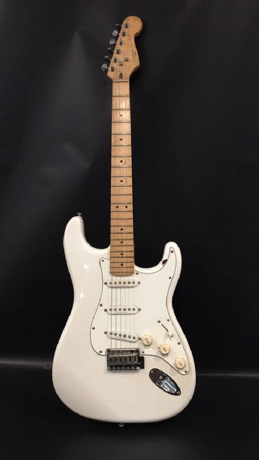 Fender Stratocaster Price >> Squire By Fender Stratocaster Guitar Fender Stratocaster Price >> Squire By Fender Stratocaster Guitar