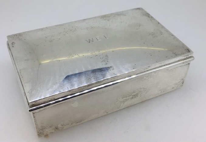 Andrew A Taylor Sterling Cigarette/Cigar Box: 271 grams total weight, 5 inch by 3.25 by 1.5