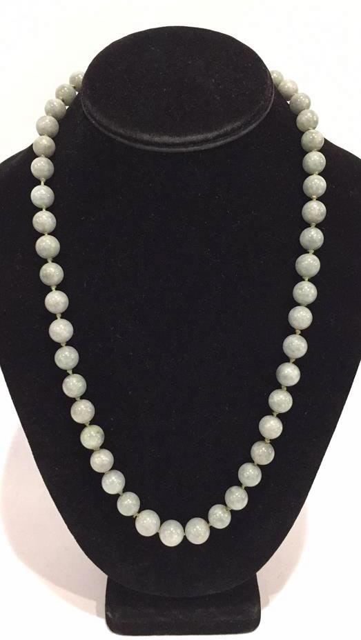 Jadeite Beaded Necklace 14k gold clasp: 22 inches in length
