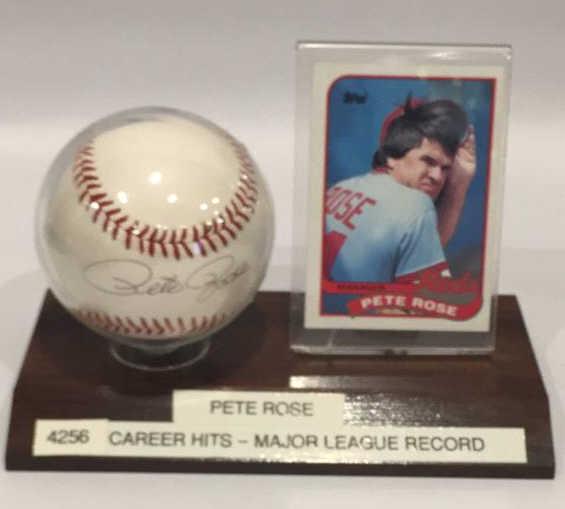Pete Rose Signed Baseball with Card: 1989 Manager Topps Card 505 in stand