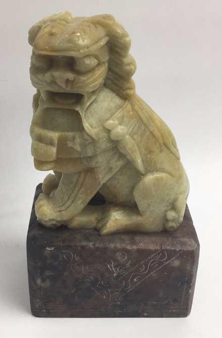 Chinese Carved Soapstone Foo Dog Sculpture: 5 inches tall