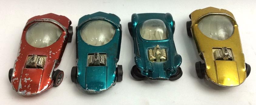 Vintage Hot Wheels Toy Cars: 1967 Silhouette metallic gold, metallic red, metallic aqua, 1968 Beatrix bandit, 4 in number, all are as is see photo