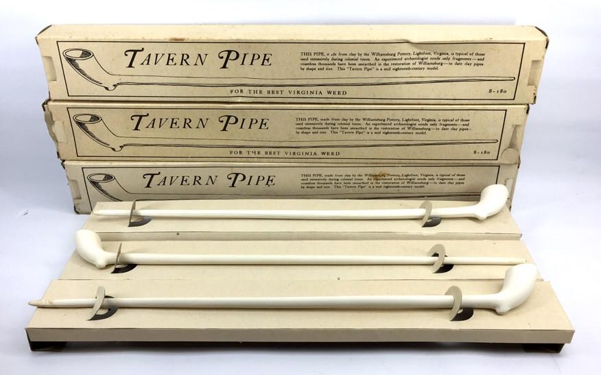 3 Williamsburg Pottery Tavern Pipe: All with original boxes, see photo