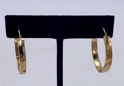 14k YG Hoop Earrings: 1.25 inches in diameter, 2.67 grams total weight