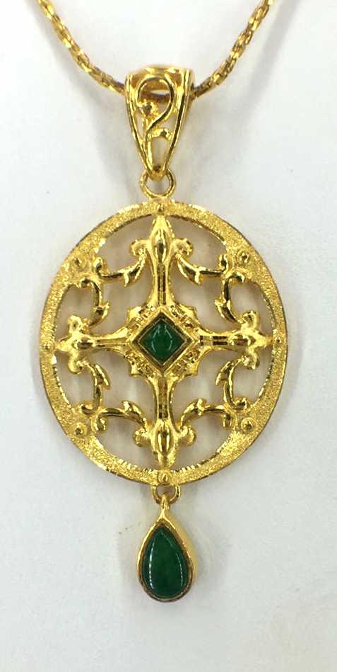 Bob Mackie 9999 Gold Emerald Necklace: 20.25 inches, pendant measures 2 inches by 1.25 inches, marked on 9999 on Pendant, See photo